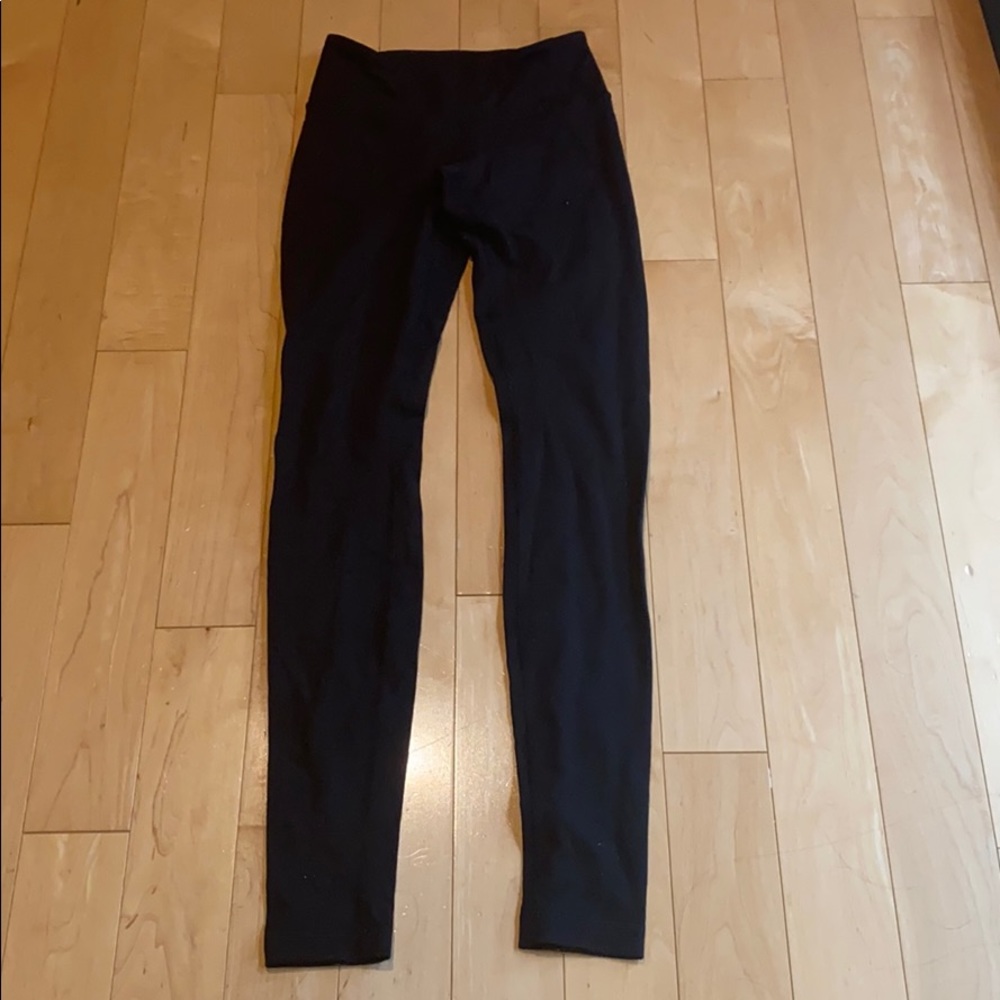 Lululemon Wonder Under black leggings - size 2